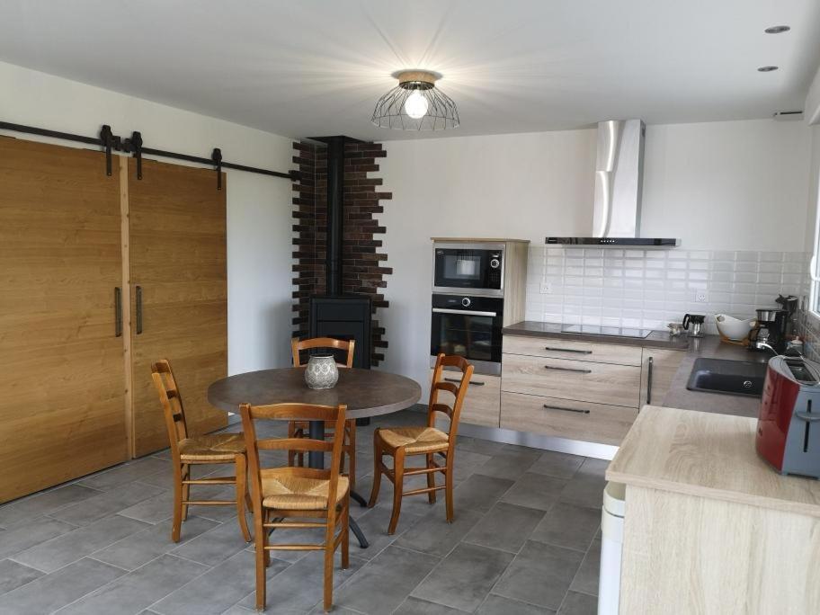 Appartement Le Jardin à Lison Extérieur photo